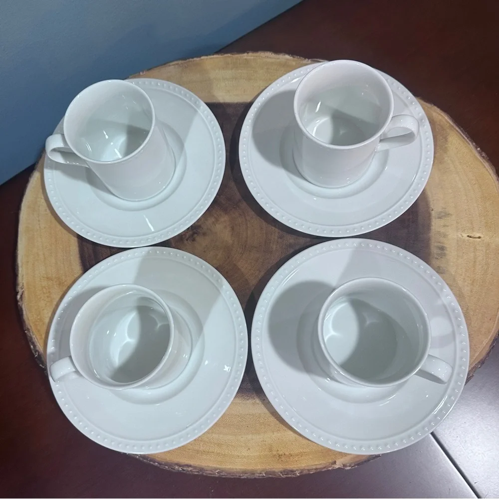 Crate&Barrel Staccato Cup & Saucer Set of 4